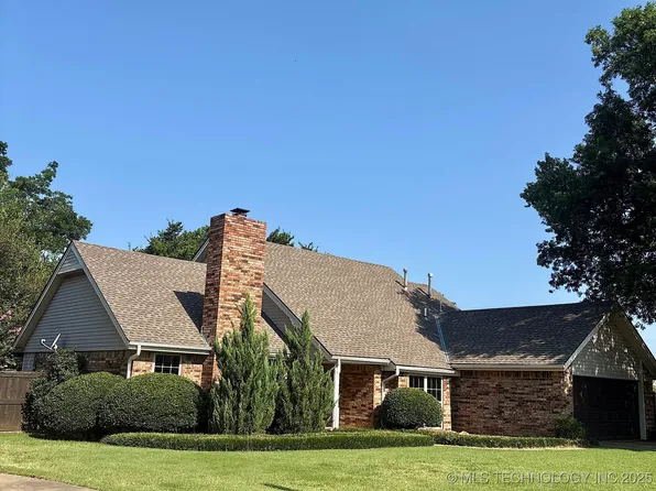 904 E 14th St, Cushing, OK 74023