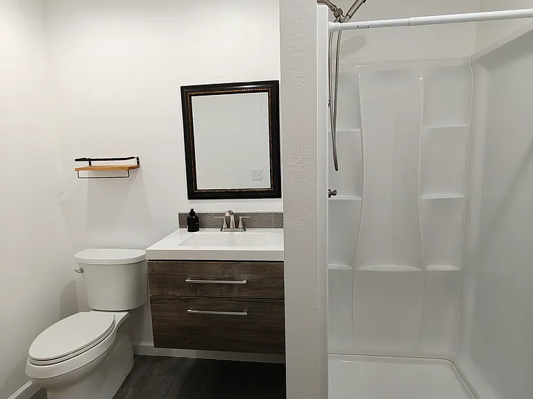 525 W Willetta St #1 — Photo 5
