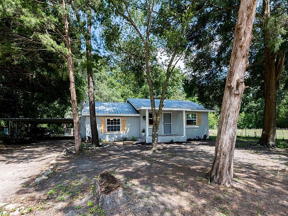 4th image of 14065 SE 54th Ct