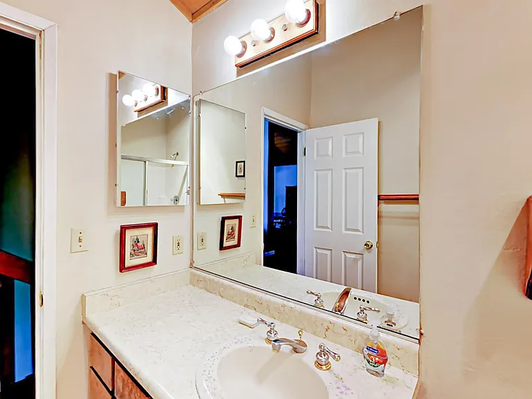 3294 Pine Hill Rd — Photo 16