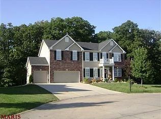 115 Crimson Oaks Ct, Lake Saint Louis, MO 63367