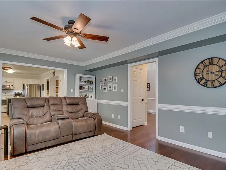 1156 Parkside Trl — Photo 29