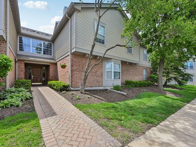 1757 Eastwood Ct APT 8, Schaumburg, IL, 60195