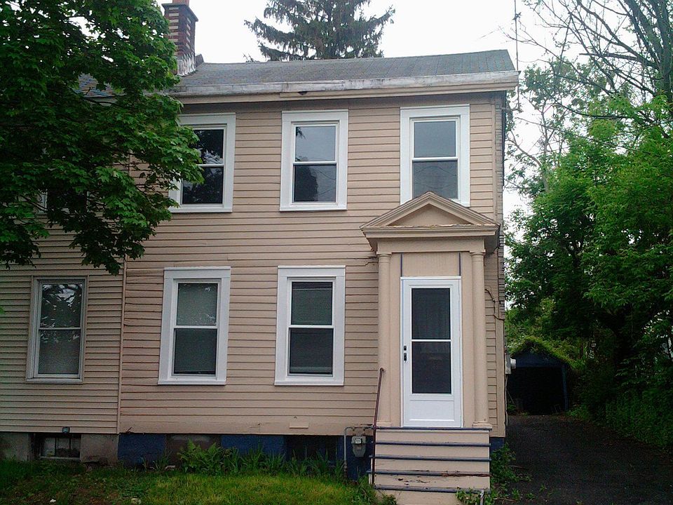 front ext w/ new screen door new windows newer paint