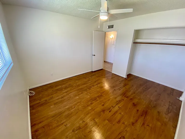 200 S Old Litchfield Rd #3 — Photo 17