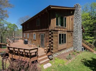 465 H St, Lansing, NC 28643