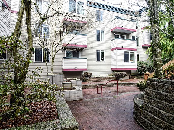 2nd image of 18102 15th Ave NE #B106