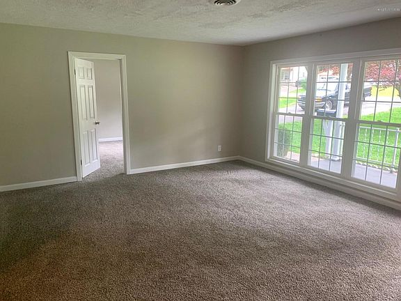 5th image of 4709 Granada Dr