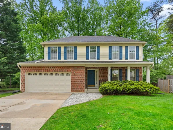 18500 Lace Wing Pl, Olney, MD 20832