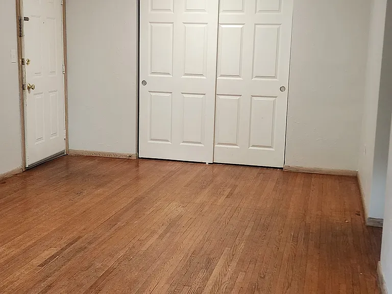 2125 Pascal St #5 — Photo 3