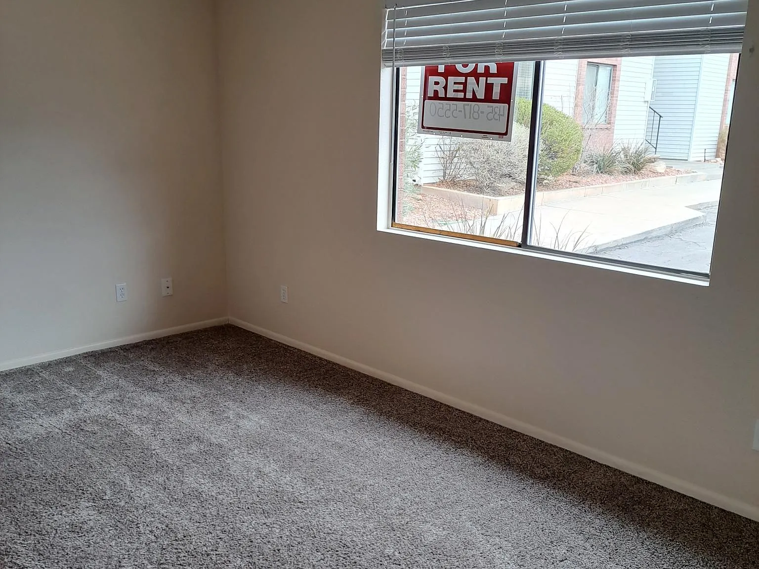 2 bed, 936 sqft, $1,500 — Photo 1