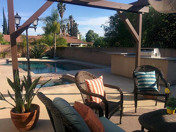 3rd image of 2590 King Way