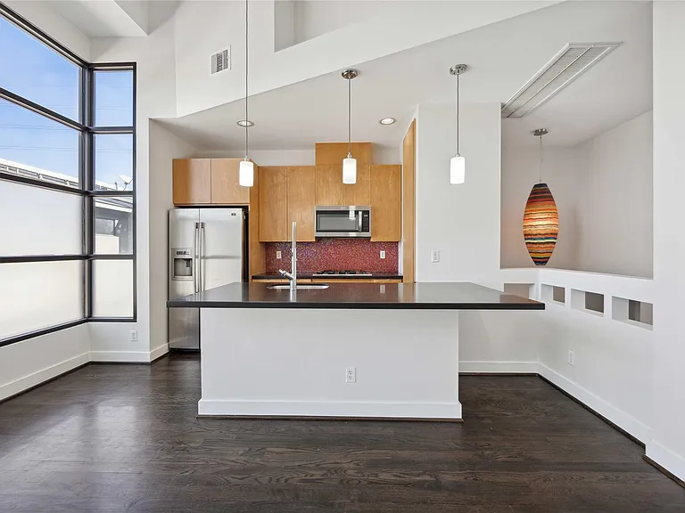 1023 Bonner St #1023 — Photo 6