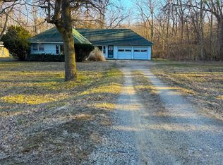 8322 East Rd, Three Oaks, MI 49128