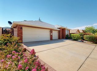 9232 Jill Patricia St NW, Albuquerque, NM 87114