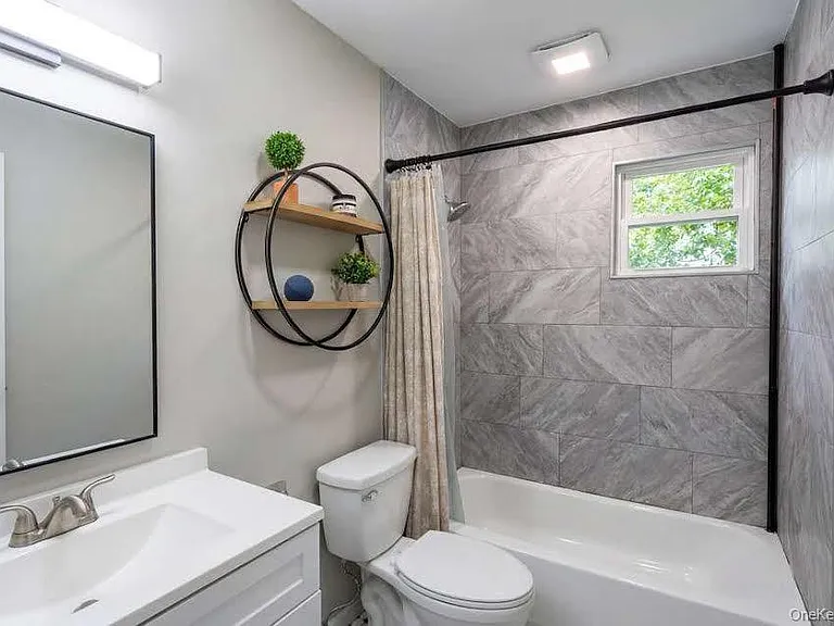 26 Inwood Rd — Photo 5