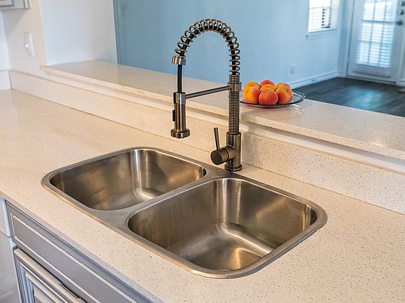 Kitchen Quartz Countertops with dual sinks