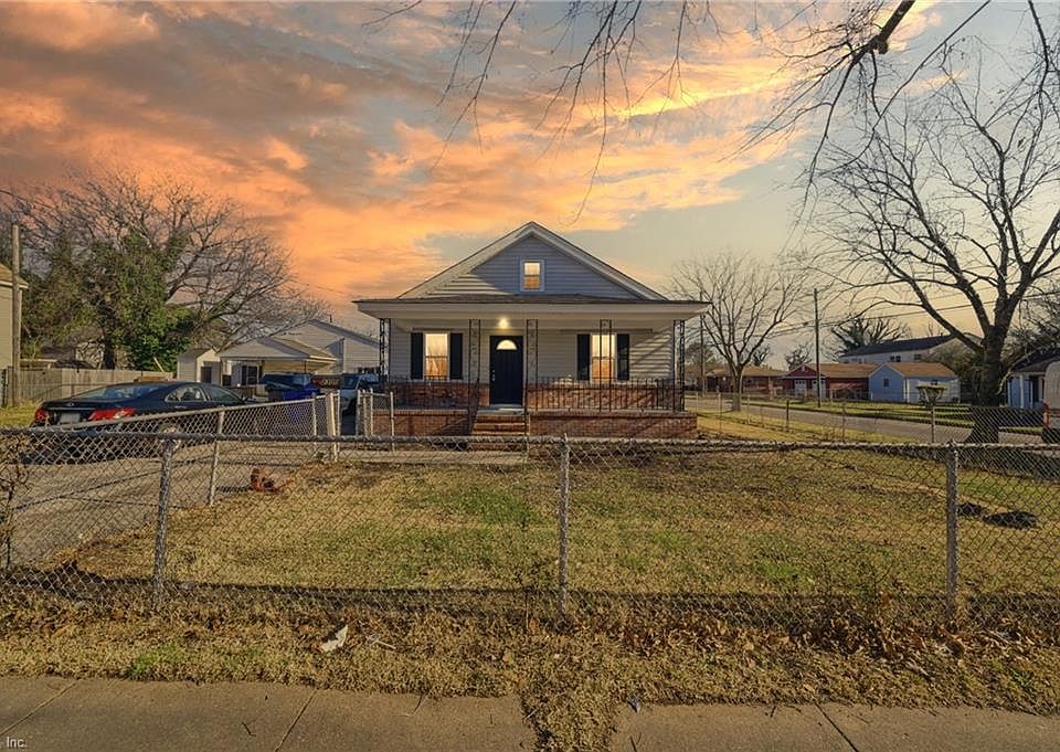 1st image of 2300 Courtney Ave