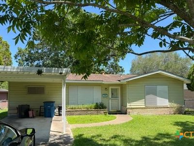 208 Bowie St, Port Lavaca, TX, 77979