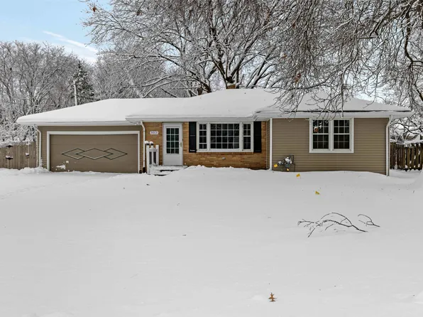 5013 Sovereign Blvd, Rockford, IL 61108