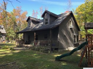 5 Hide Away Corners Ext, Greenville, NY 12083