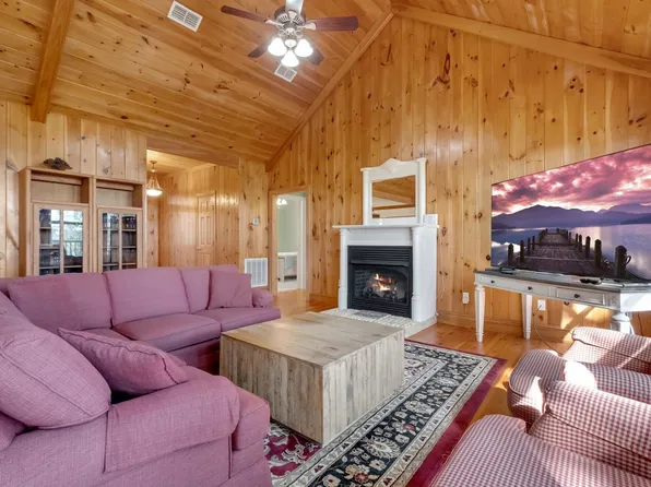 728 Alligator Dr, Alligator Pt, FL 32346