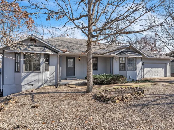 34 Mission Hills Ln, Eureka Springs, AR 72631