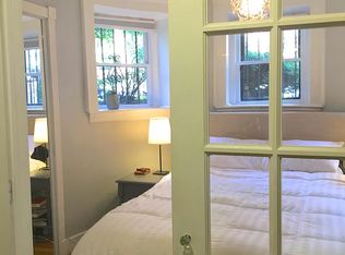 112 Pinckney St APT 2, Boston, MA 02114