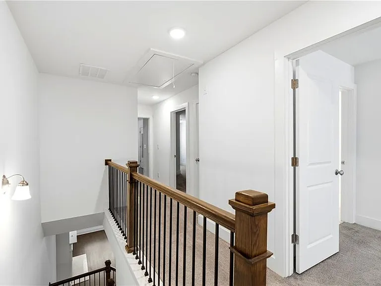 6456 Scudders Dr — Photo 11