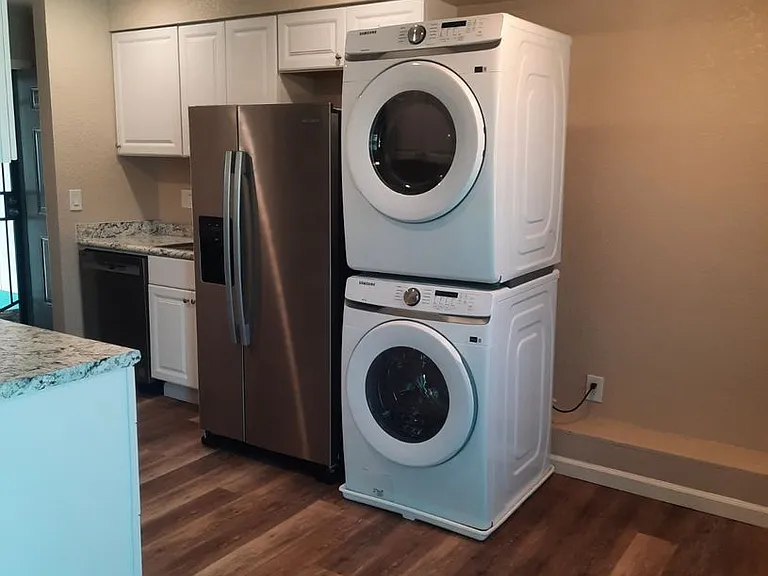 Canyon Club Apartments — Photo 69