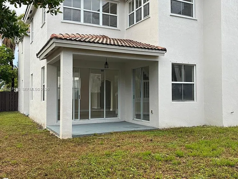 8205 NW 116th Ave — Photo 29