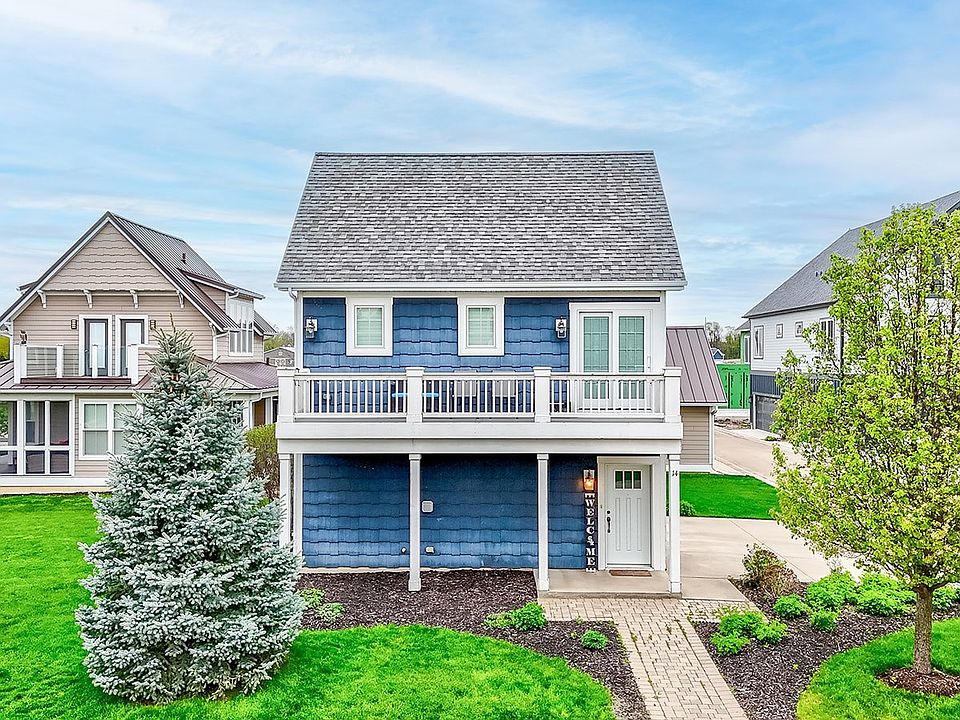 1st image of 14 Water Lily Ln