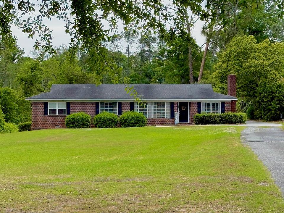 1st image of 1007 Golf Club Rd