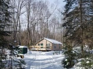 990 Rowell Mountain Rd, Solon, ME 04979