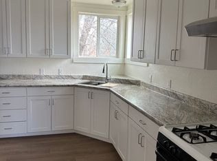 424 Clarke St #B, Bishop, CA 93514