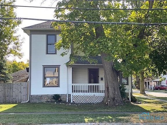 2nd image of 200 E Edgerton St