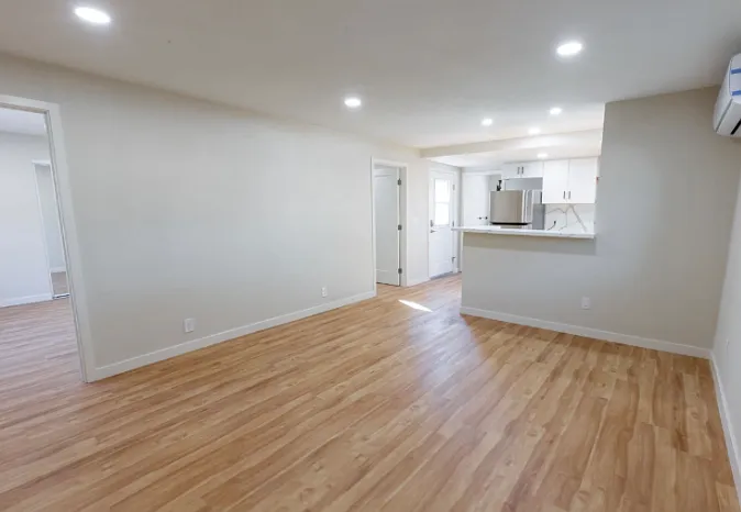 5848 Oliva Ave #GUESTHOUSE — Photo 2