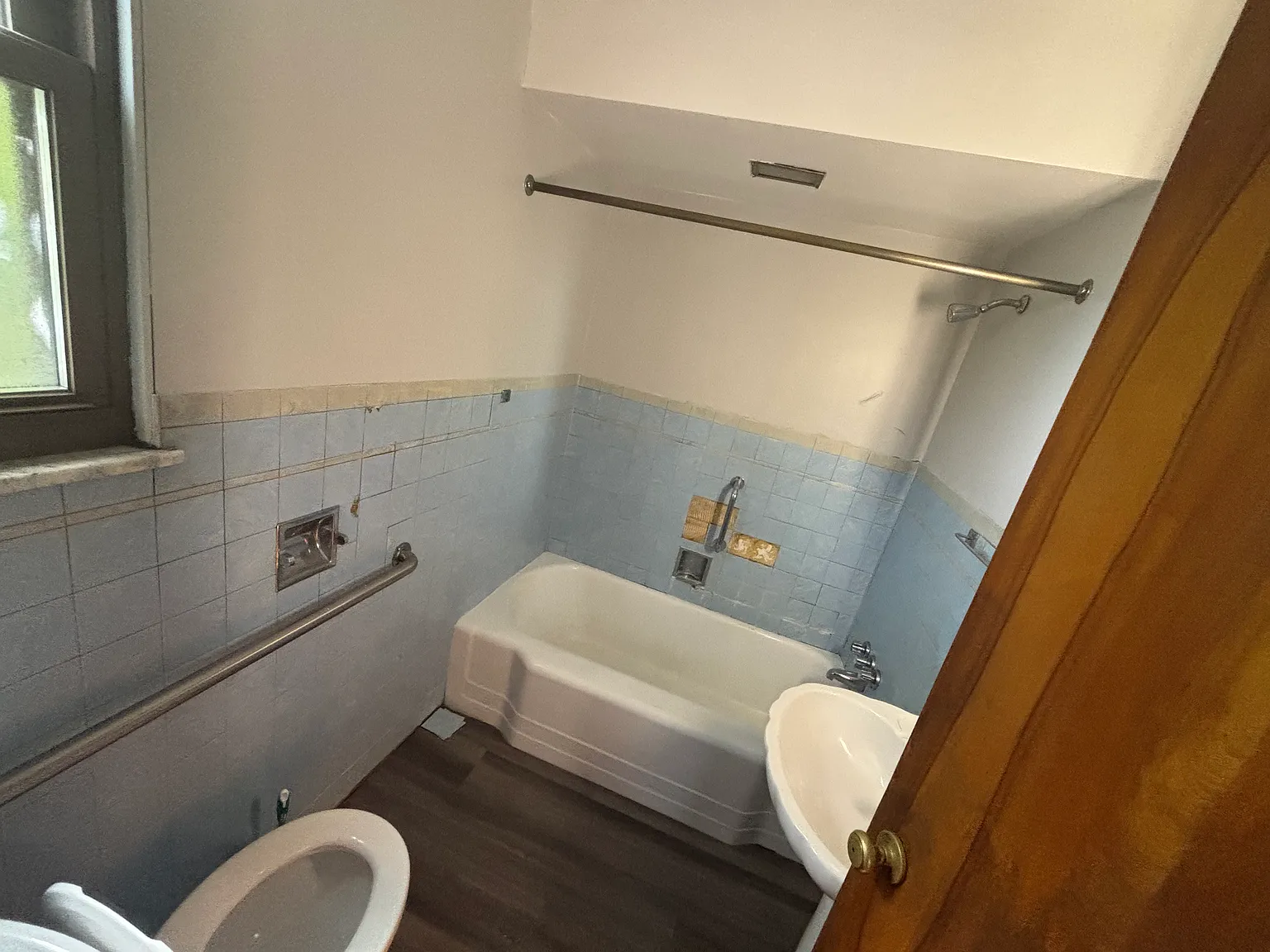 4 bed, 1122 sqft, $1,650 — Photo 3