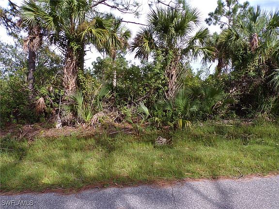 5th image of 3206 Callisto St
