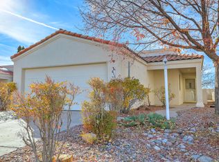 611 Hermit Falls Dr SE, Rio Rancho, NM 87124