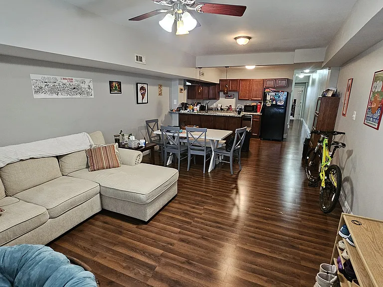 1017 W 36th St #2 — Photo 9