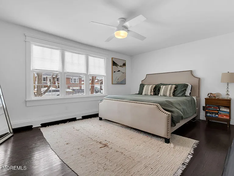 555 Ocean Rd — Photo 8