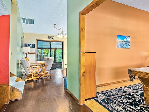 4th image of 1 Walden Ln