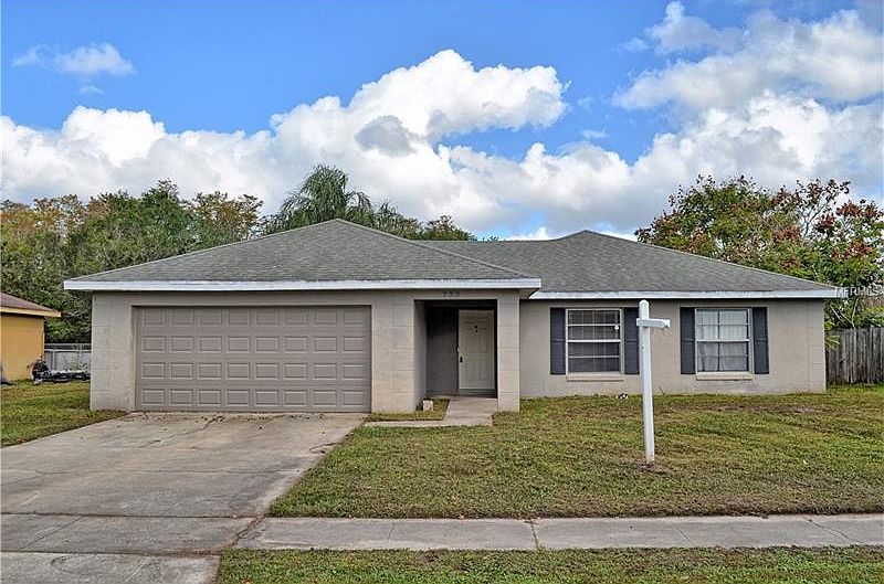 1st image of 739 Iowa Woods Cir E