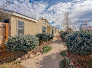 31 Homestead Rd, Edgewood, NM 87015