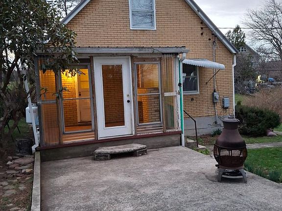 5th image of 139 Cessna Hill Rd