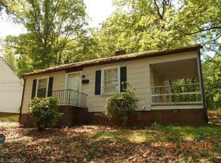2724 Greenway Ave, Winston Salem, NC 27105