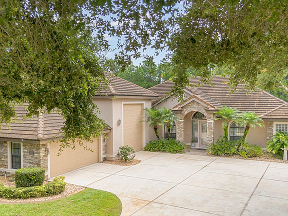2nd image of 2718 Winterford Dr