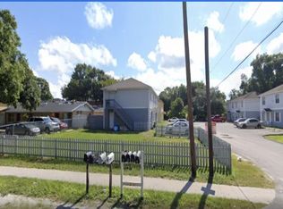 8727 N 50th St APT E, Tampa, FL 33617