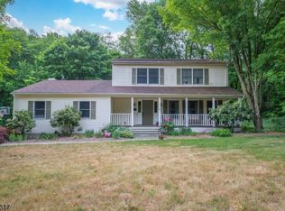 2 Tracey Ln, Augusta, NJ 07822